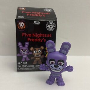 Funko Five Nights at Freddy's 10 Anniversary Mystery Mini Bonnie Vinyl Figure